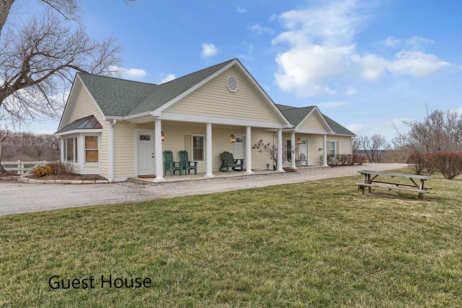 Wildhorse Creek Bluffs - Residential