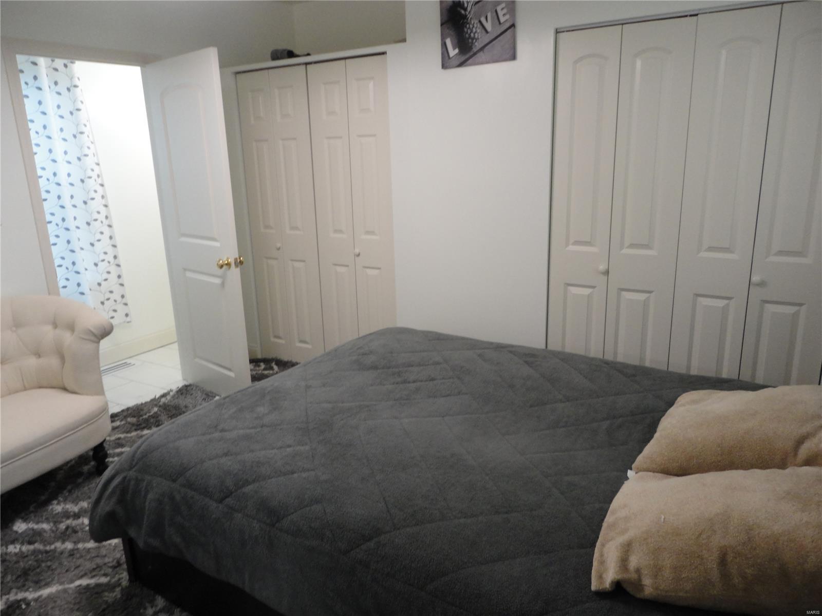 St Louis, Missouri 63130, United States, 1 Bedroom Bedrooms, ,1 BathroomBathrooms,Residential,Active,109348