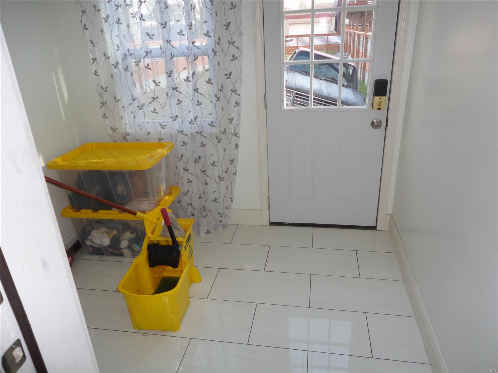 St Louis, Missouri 63130, United States, 1 Bedroom Bedrooms, ,1 BathroomBathrooms,Residential,Active,109348