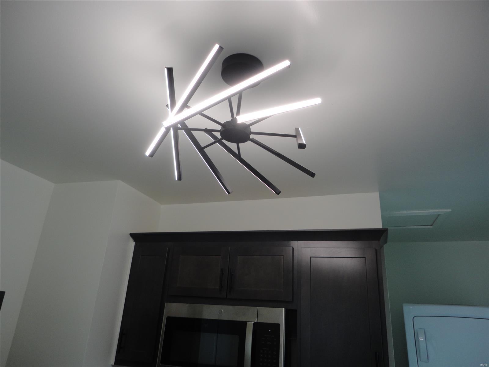 St Louis, Missouri 63130, United States, 1 Bedroom Bedrooms, ,1 BathroomBathrooms,Residential,Active,109348