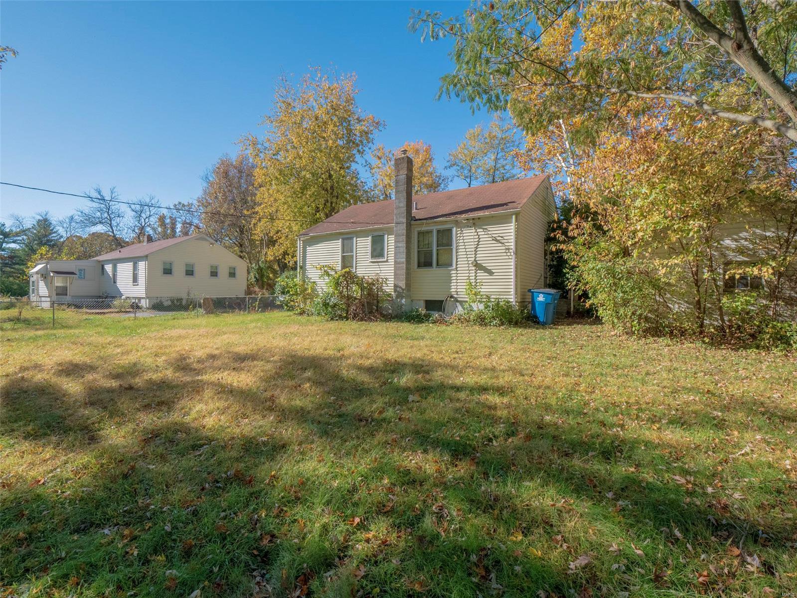 Trampes Second - Residential