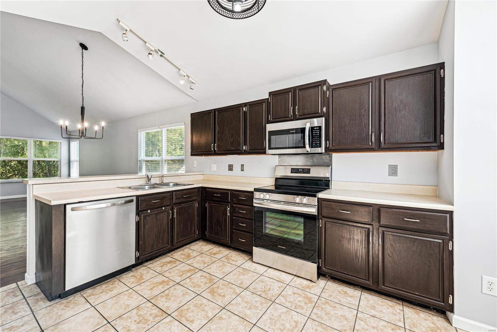Mission Hills Estates - Residential