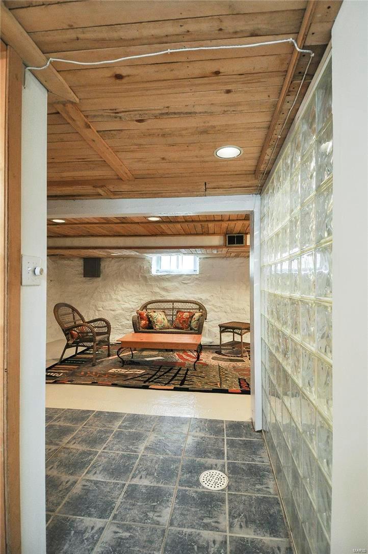 Russell Place - Residential