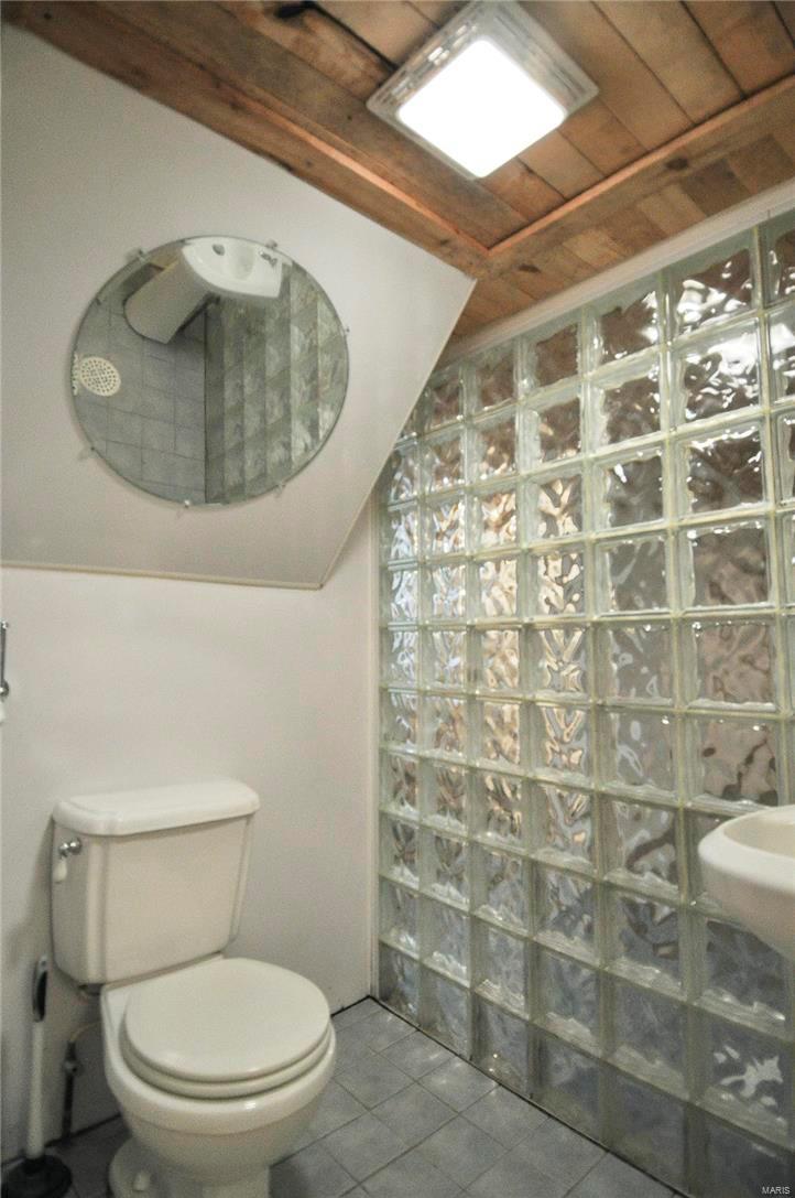 Russell Place - Residential