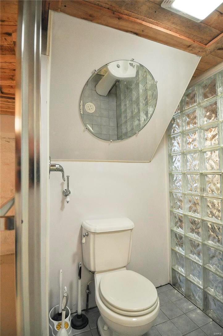 Russell Place - Residential