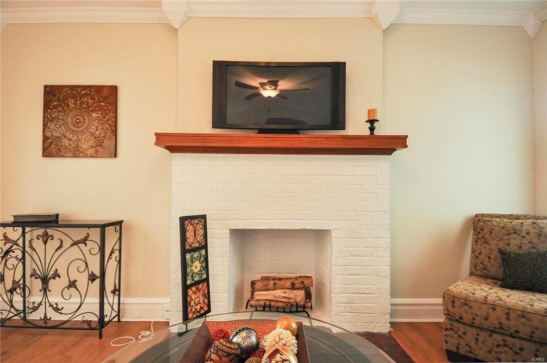 Russell Place - Residential