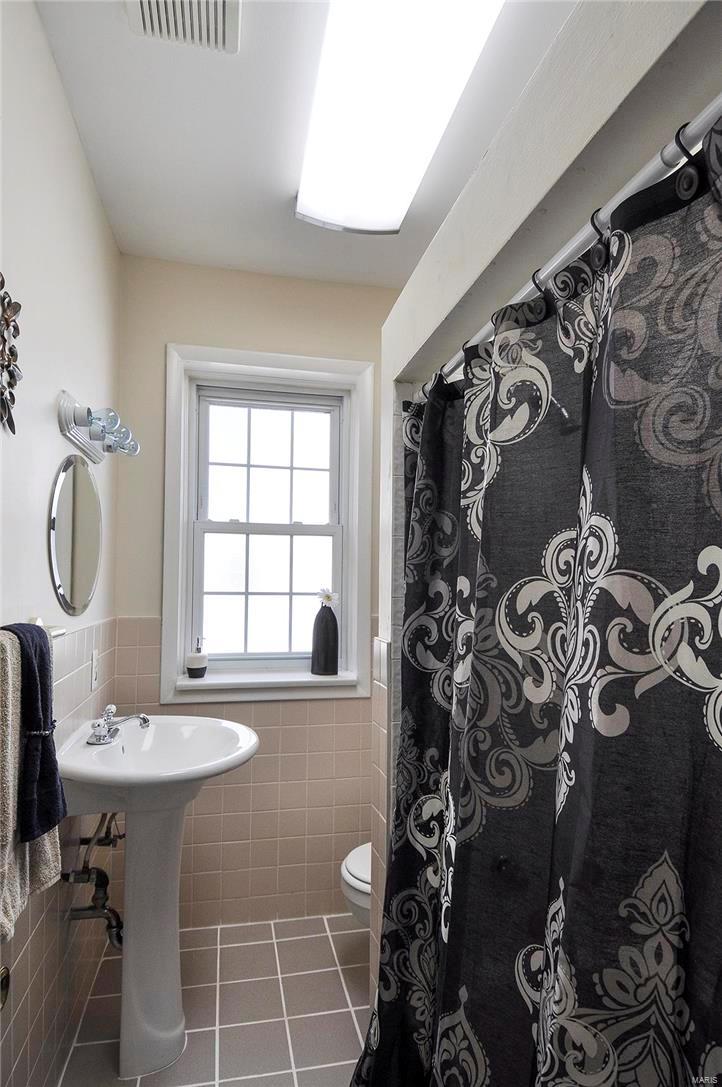 Russell Place - Residential