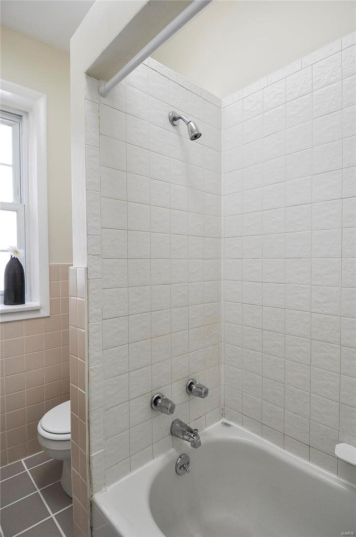 Russell Place - Residential