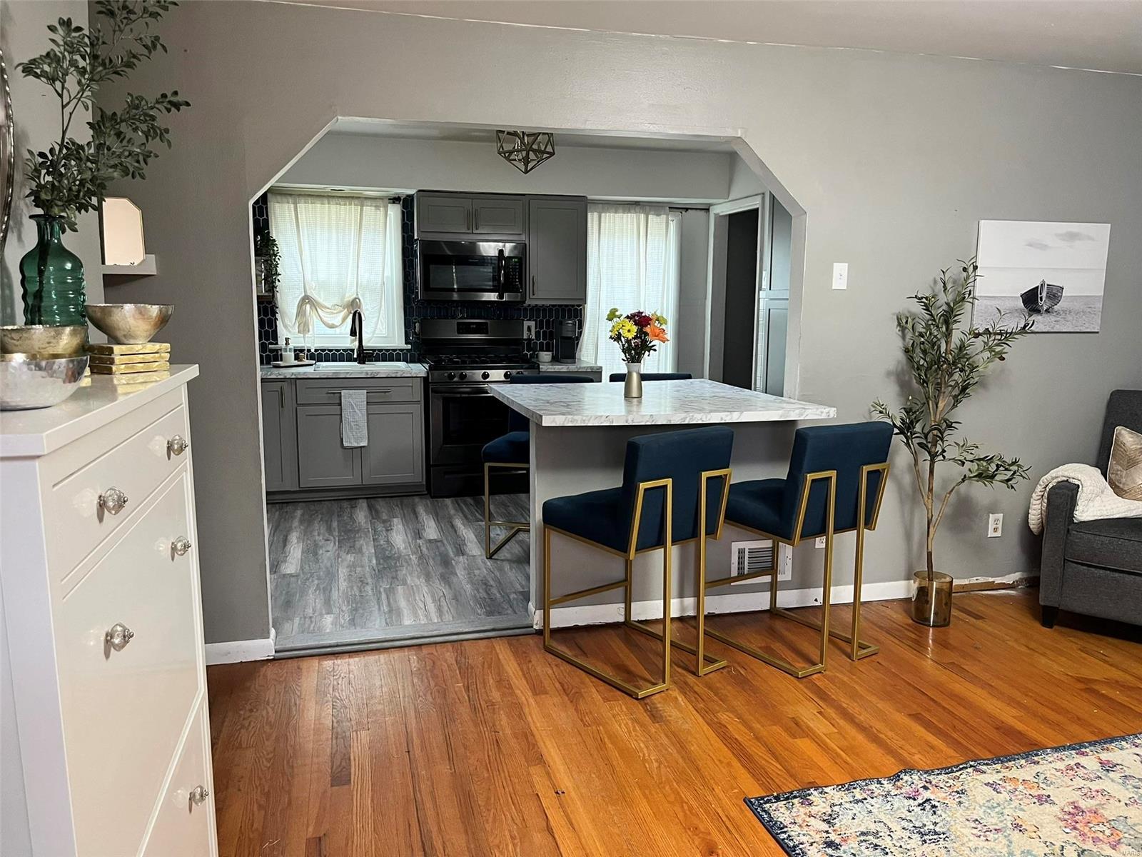 Hutton Place - Residential