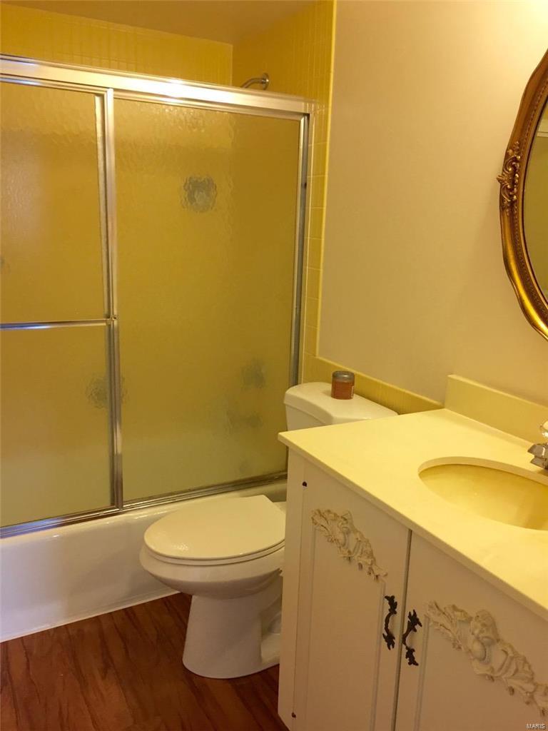 Chateau De Ville Condo Sec - Residential