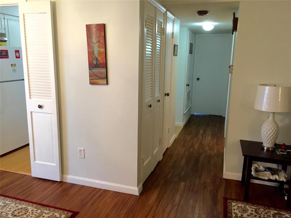 Chateau De Ville Condo Sec - Residential