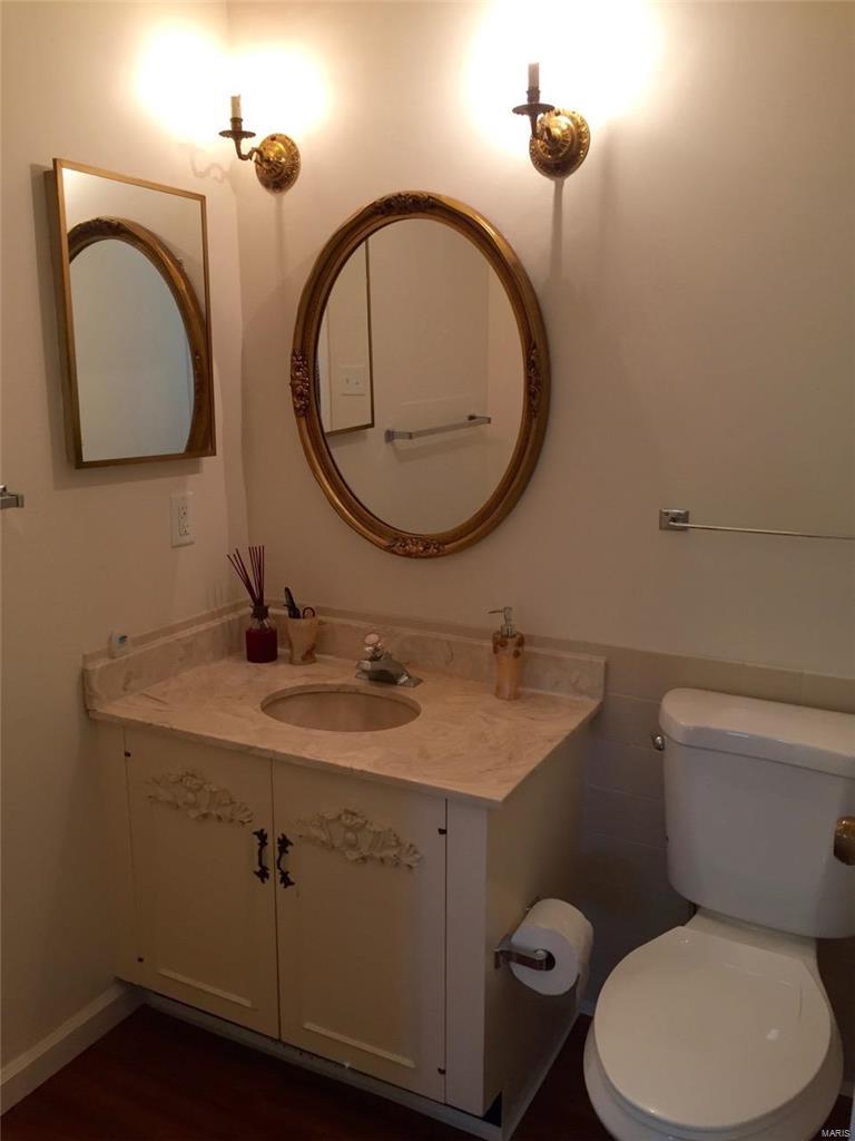 Chateau De Ville Condo Sec - Residential