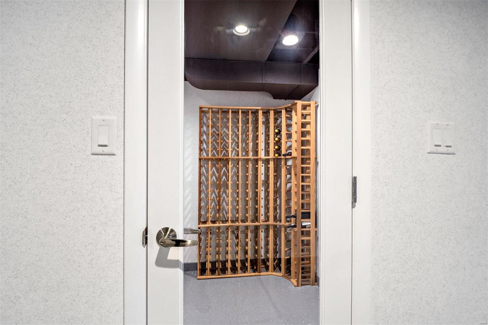 Ladue Estates - Residential