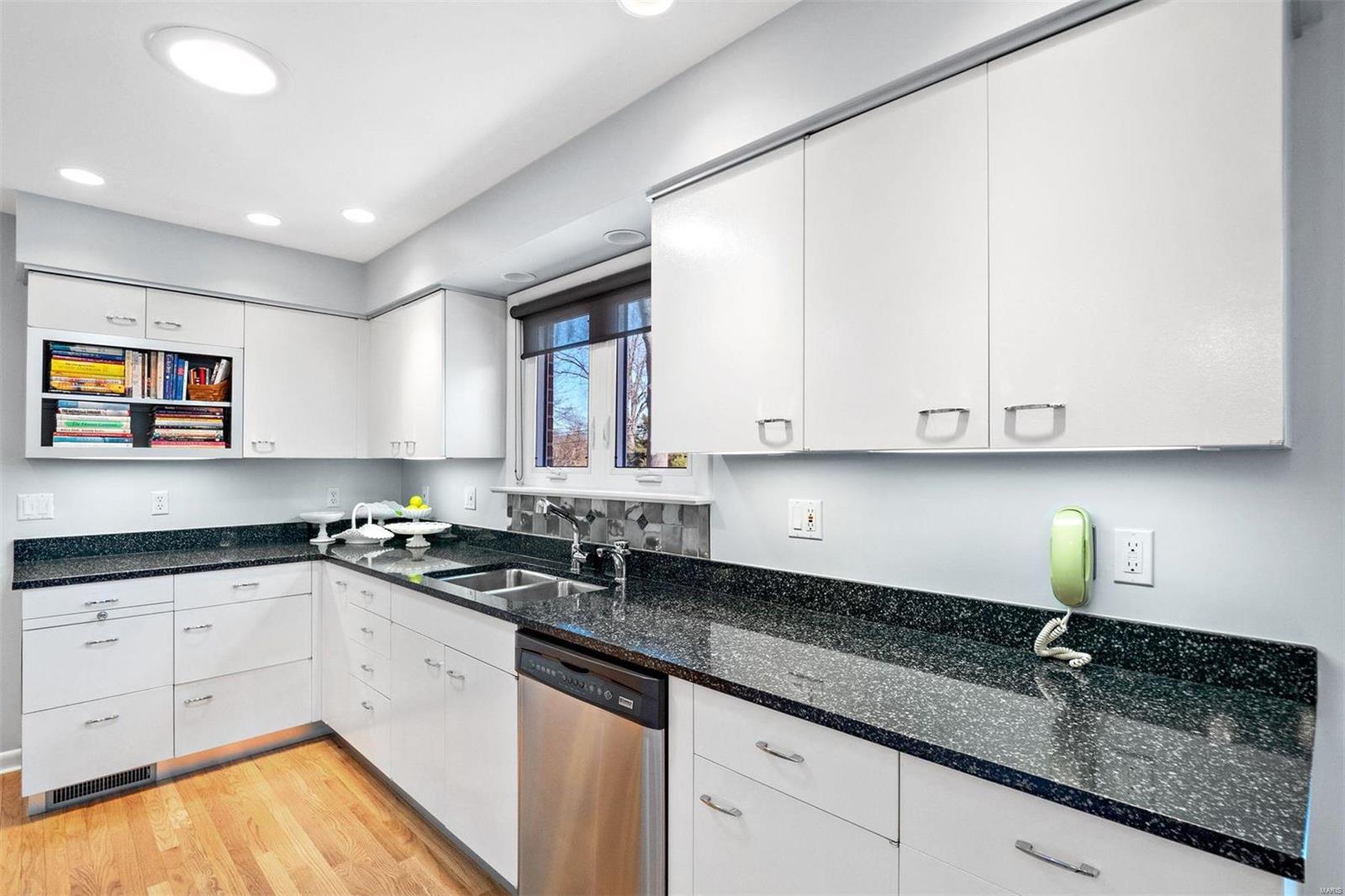 Ladue Estates - Residential