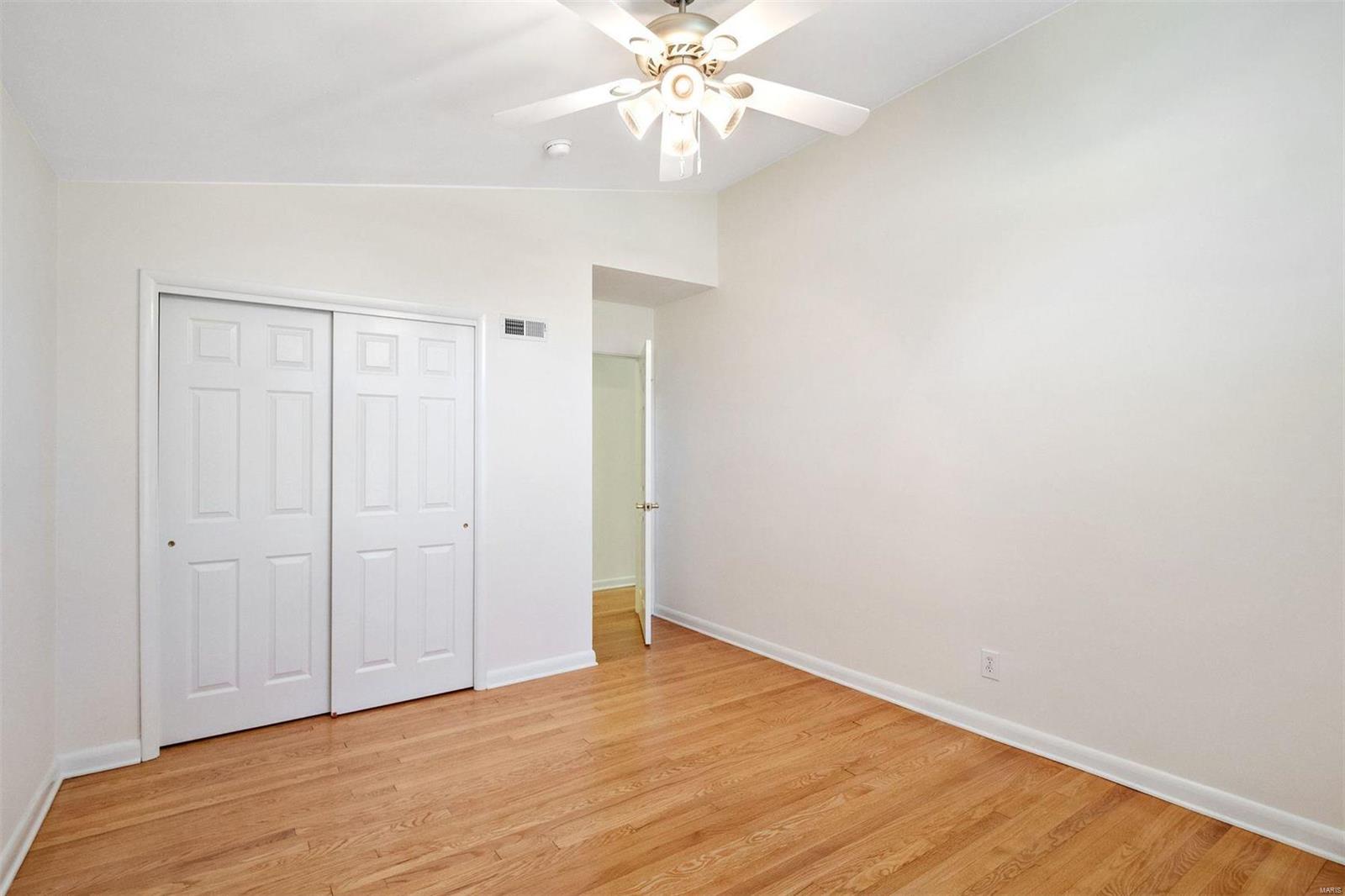 Ladue Estates - Residential