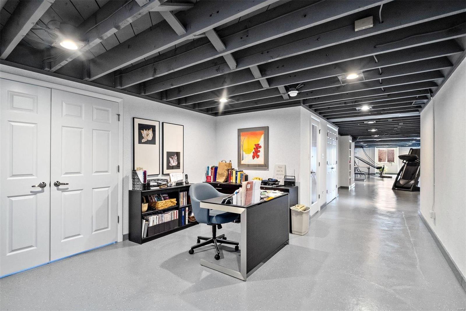 Ladue Estates - Residential