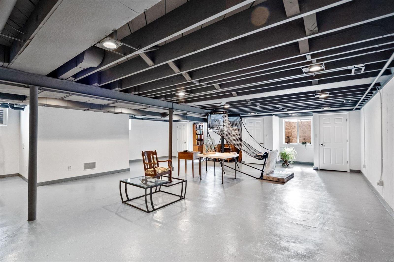 Ladue Estates - Residential