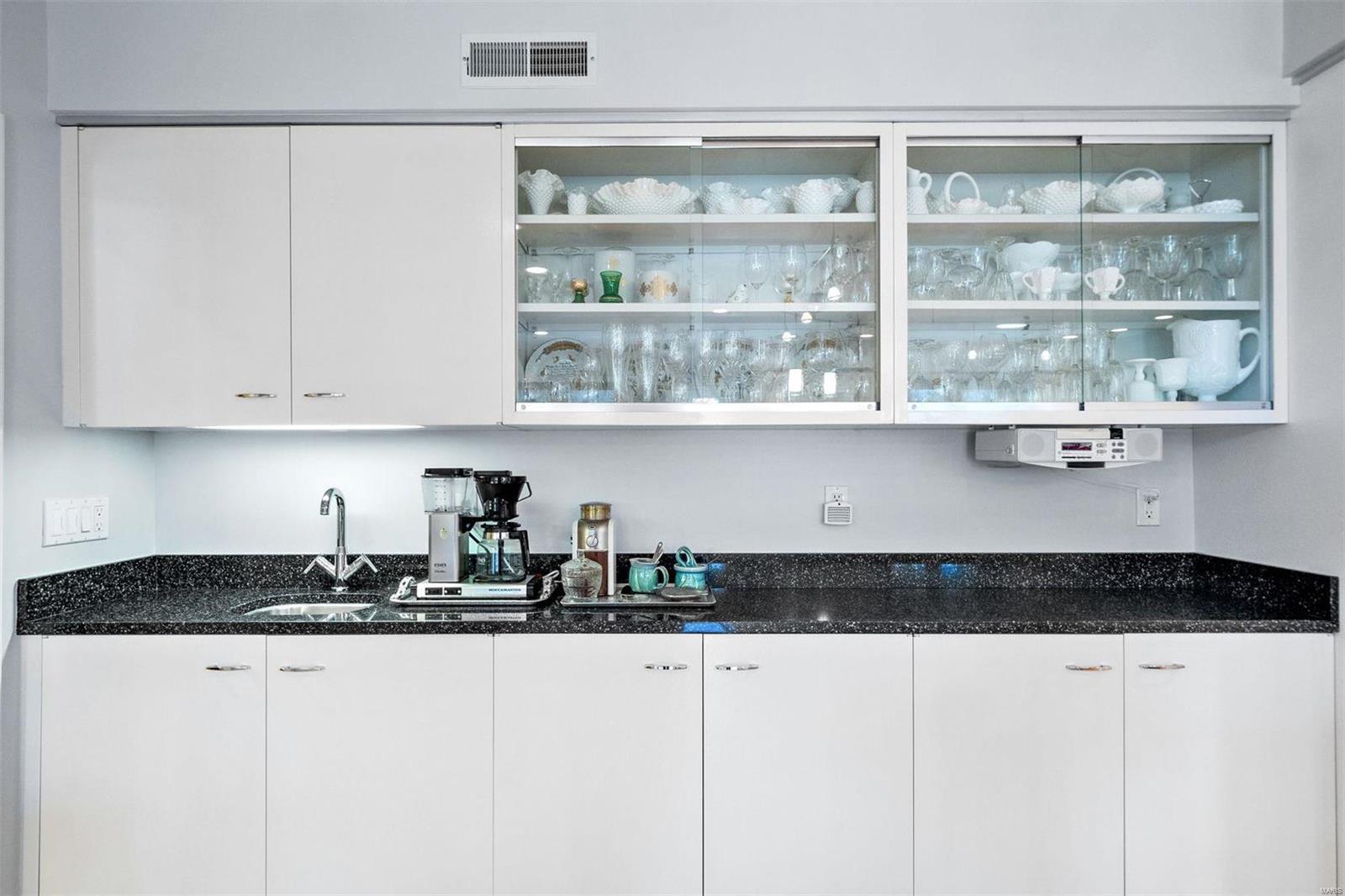 Ladue Estates - Residential