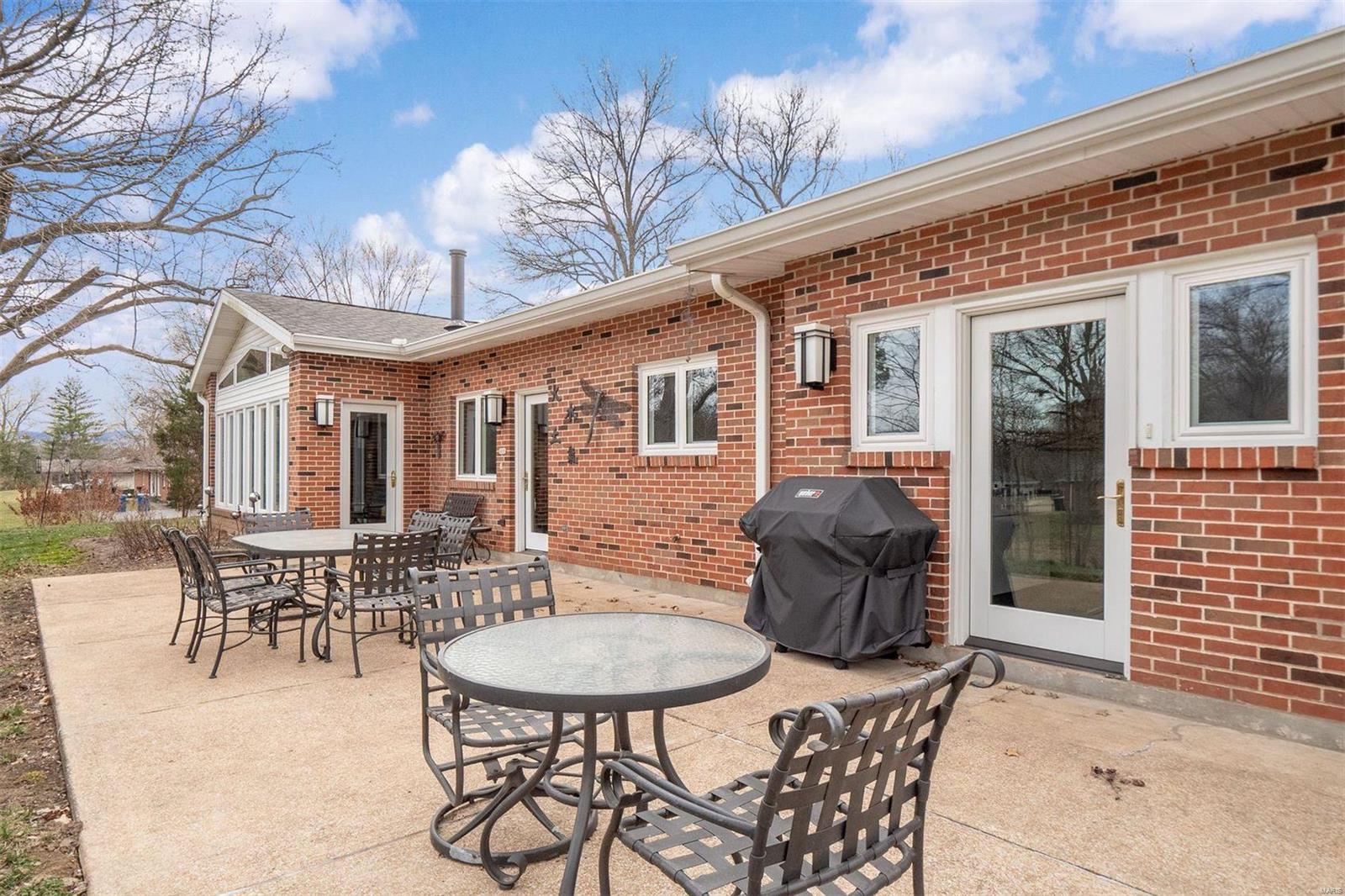 Ladue Estates - Residential