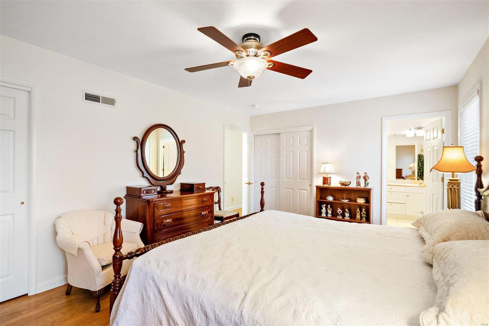 Ladue Estates - Residential