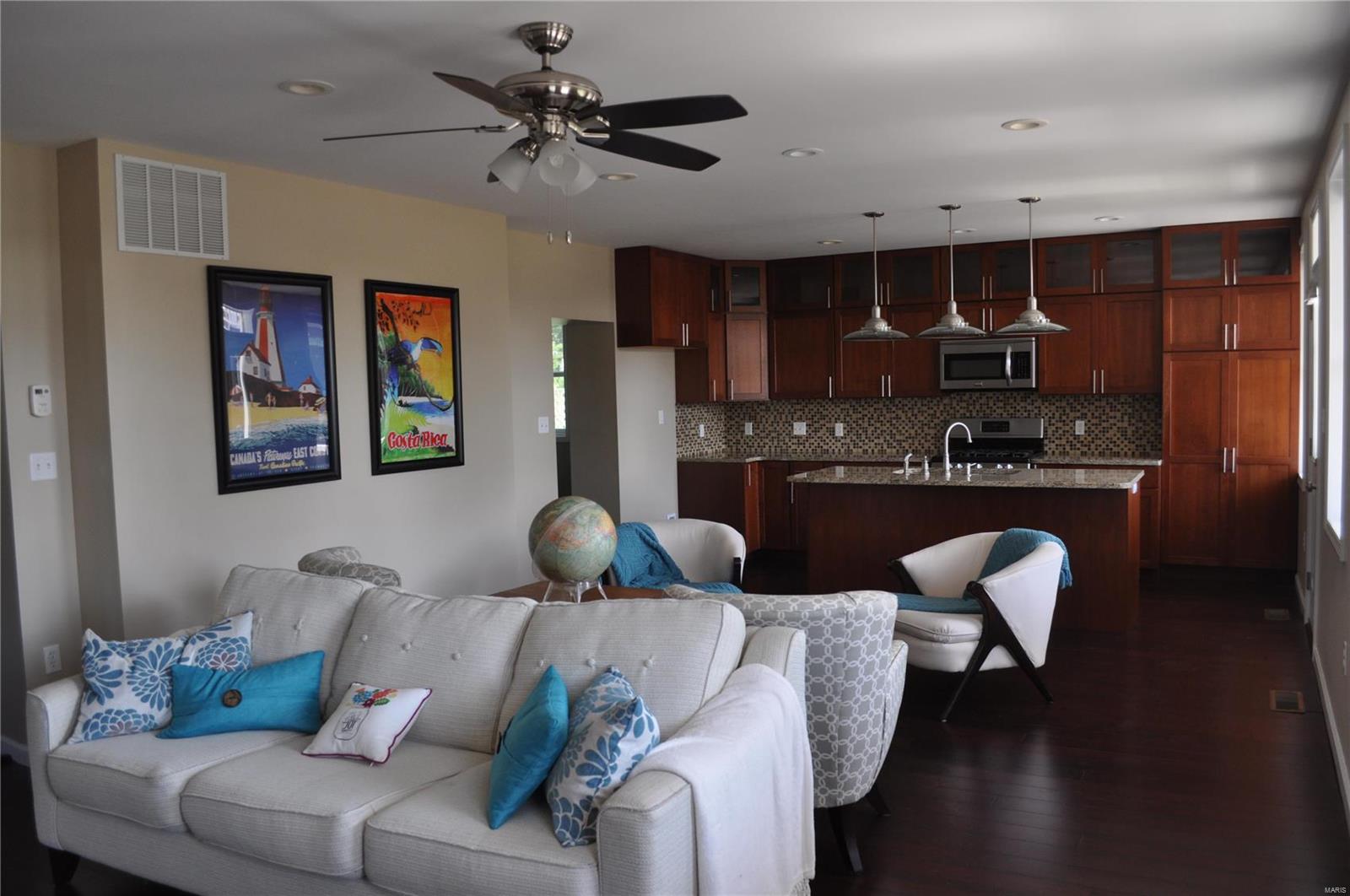 City/St Charles - Residential