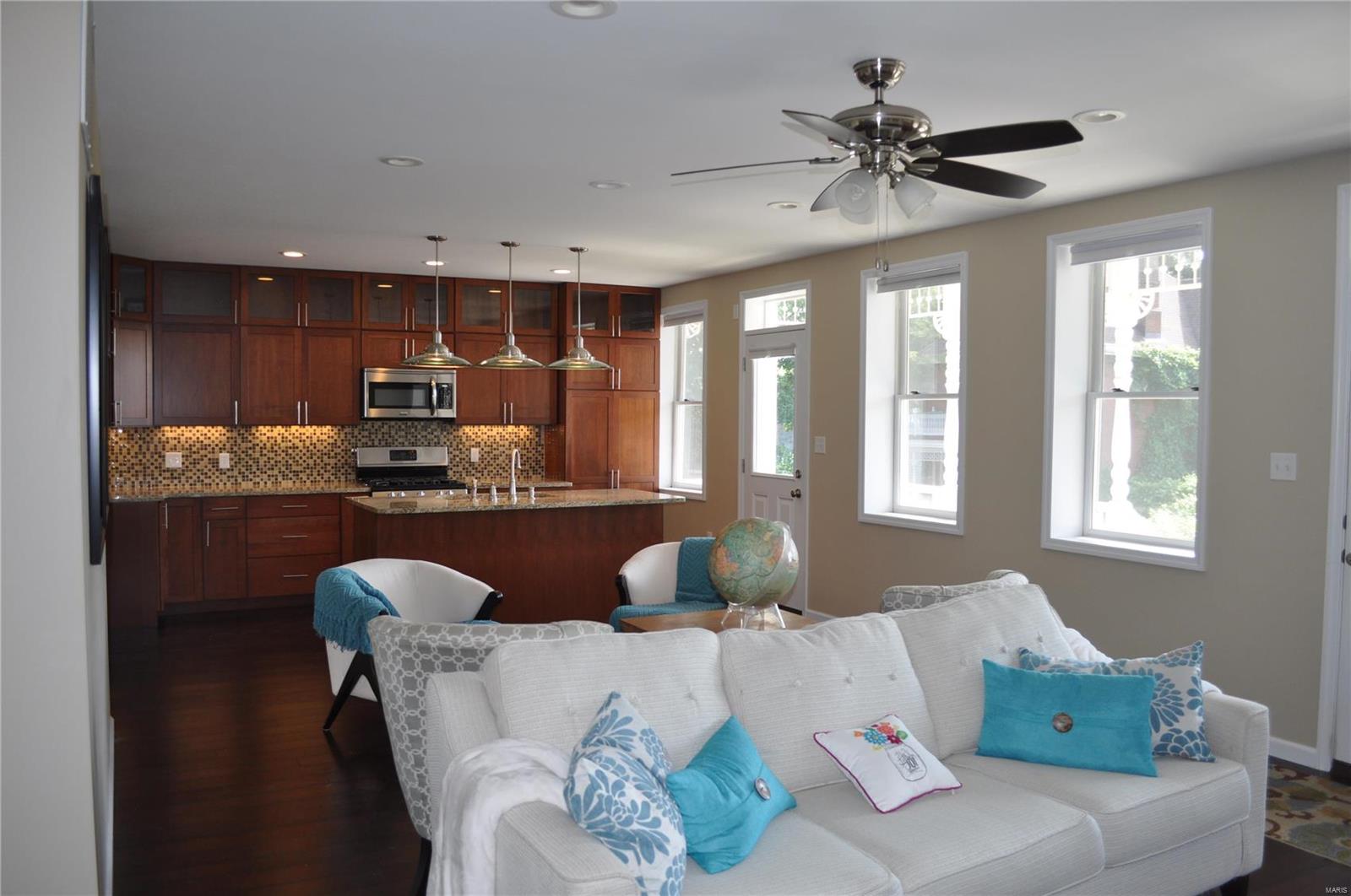 City/St Charles - Residential