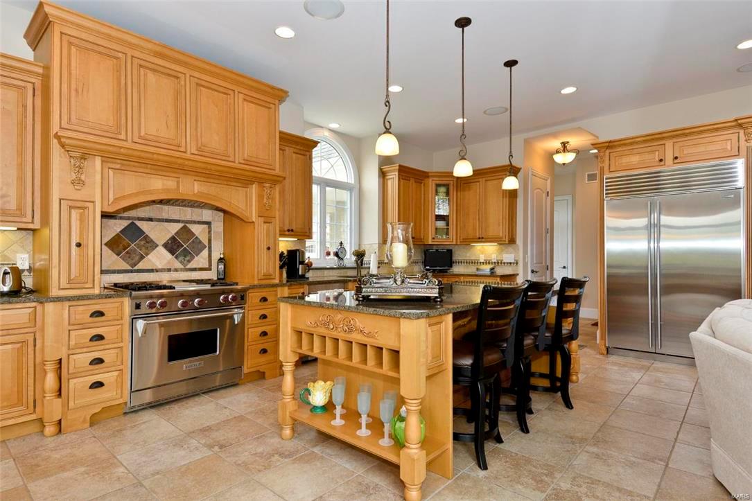 Estates At Pacland Place - Residential