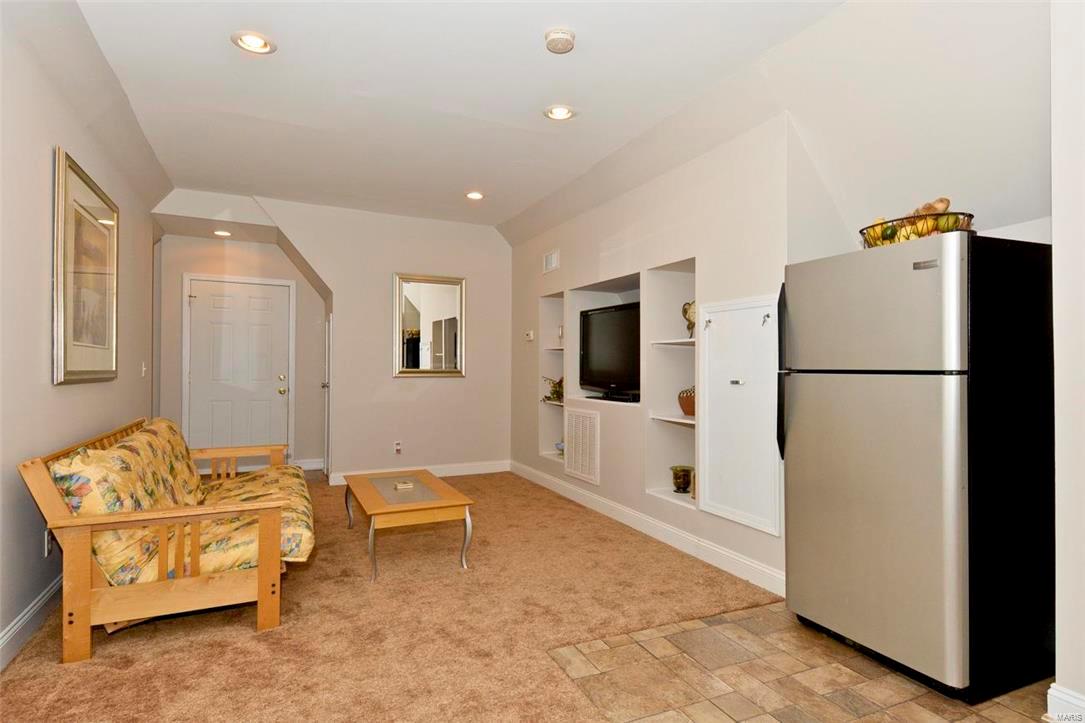 Estates At Pacland Place - Residential