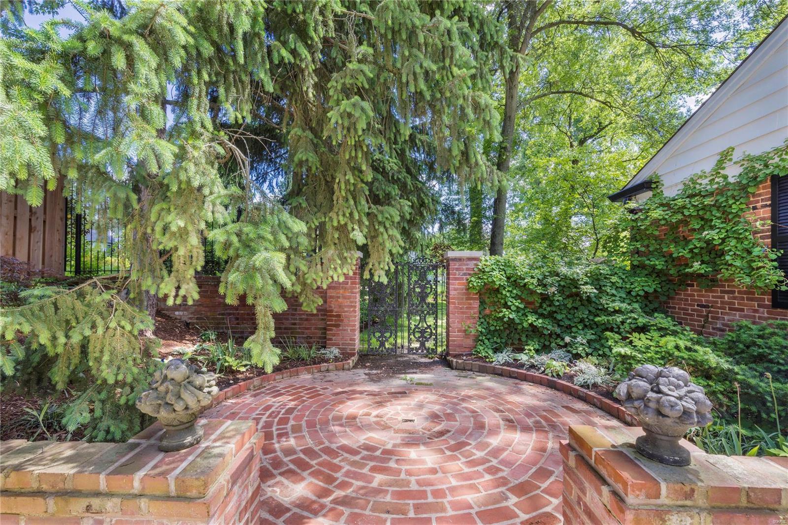 Boulicault Terrace - Residential