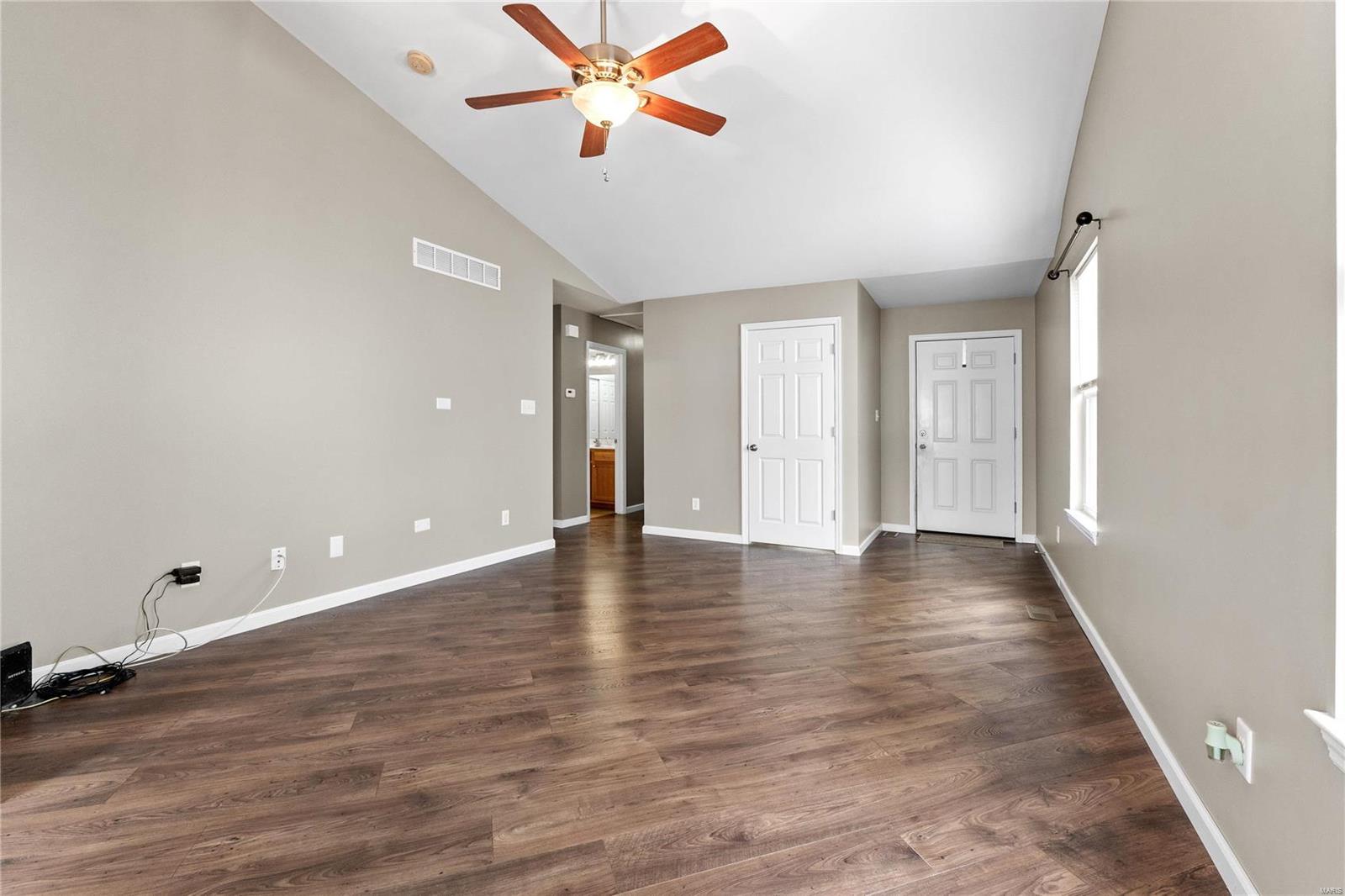 Tyndale Village At Thornbury #2 - Residential