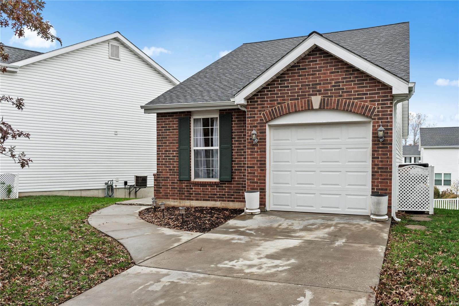 Tyndale Village At Thornbury #2 - Residential