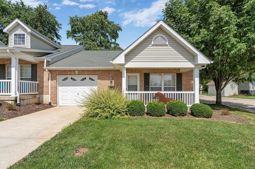 Sought after 55+ community in Wentzville. End unit in highly desired Green Gables. Two bedroom, 1.5 bath villa with main floor laundry.  Vaulted ceiling in Living room, Bay window in breakfast room with access to covered patio. One car attached garage with opener.New paint throughout, washer, dryer and refrigerator included. Low monthly fee of $190 covers Lawn/landscaping maintenance, snow removal and trash included along with some insurance. Location: End Unit, Ground Level