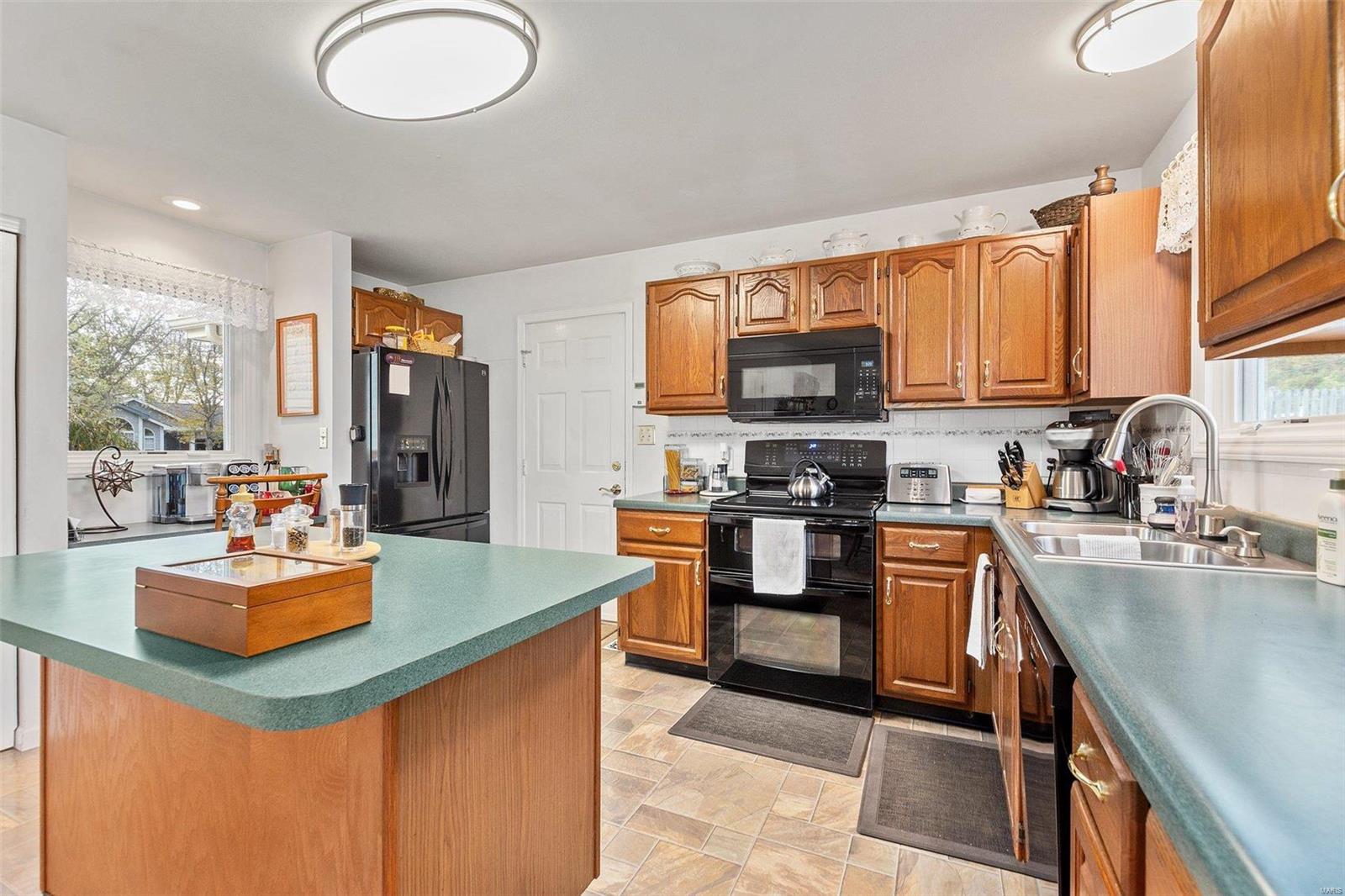 CANDLEWICK - Residential