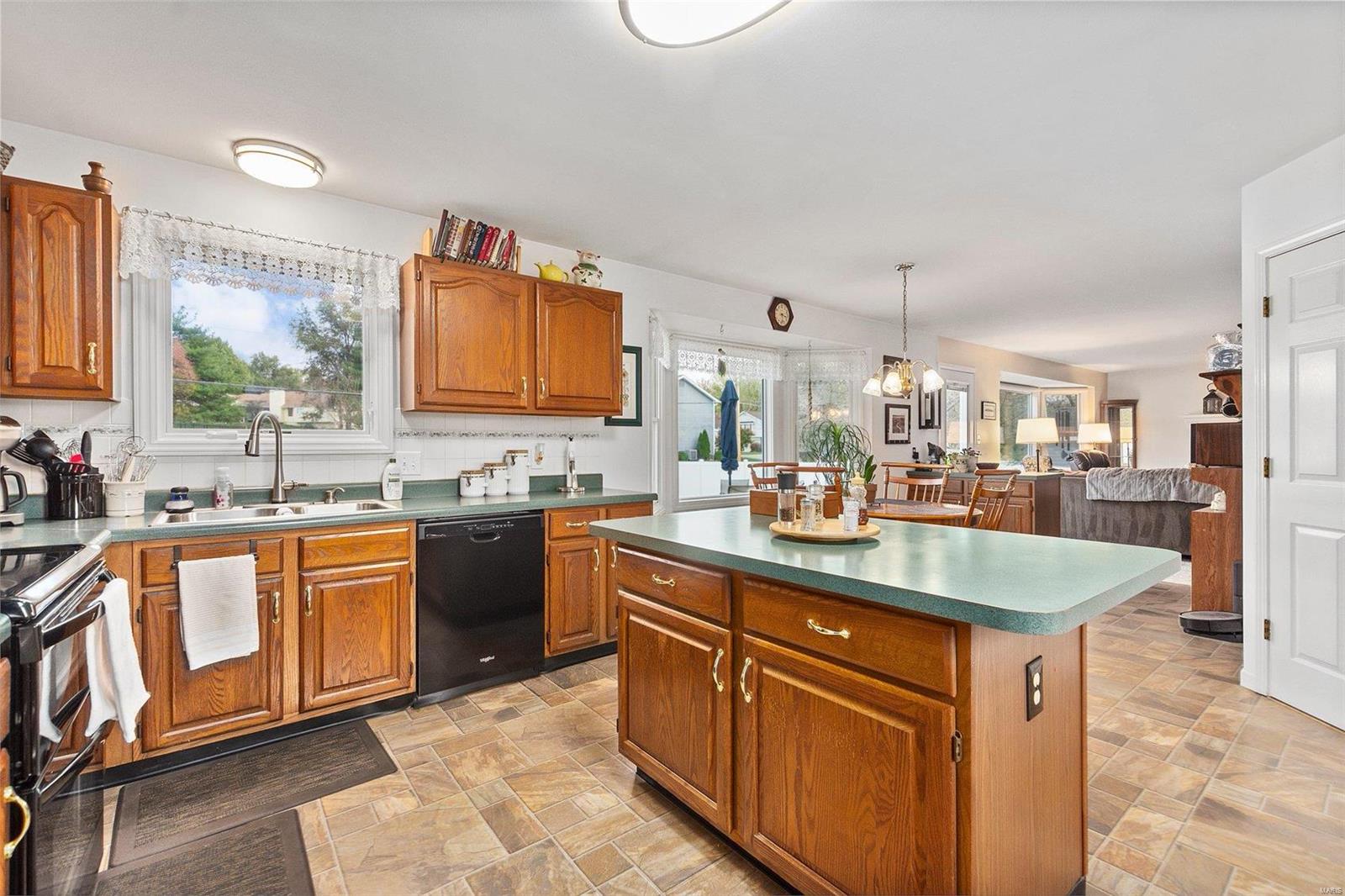 CANDLEWICK - Residential