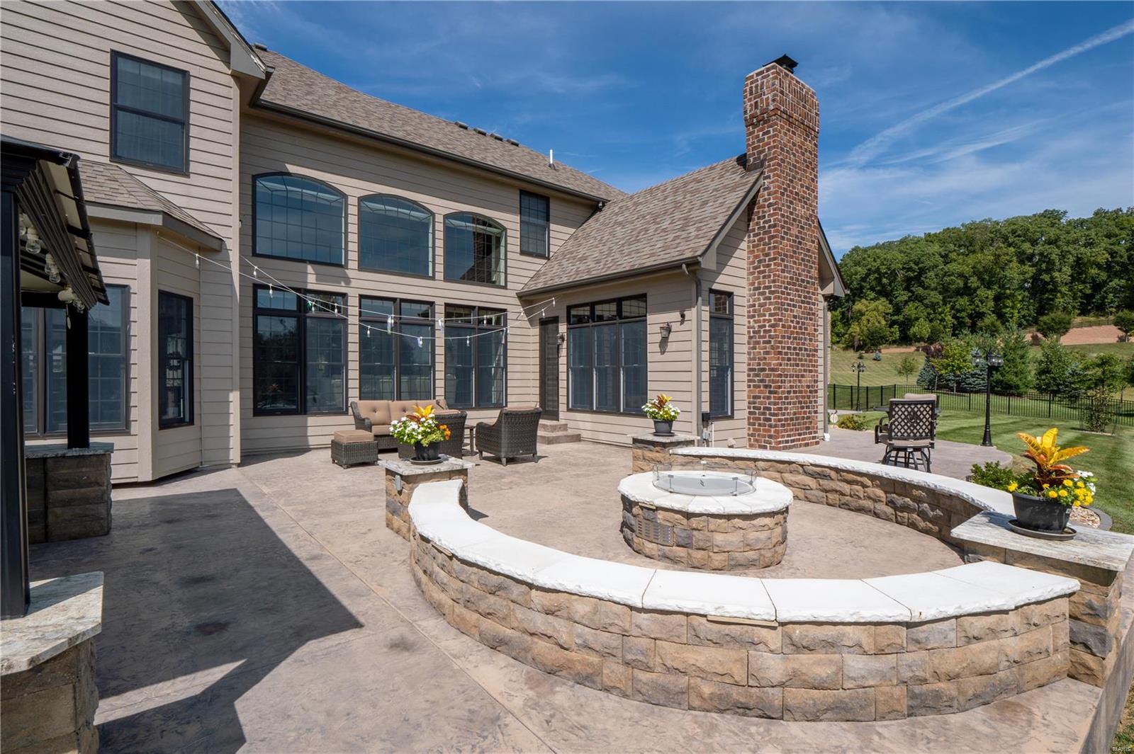 Arbors At Kehrs Mill - Residential