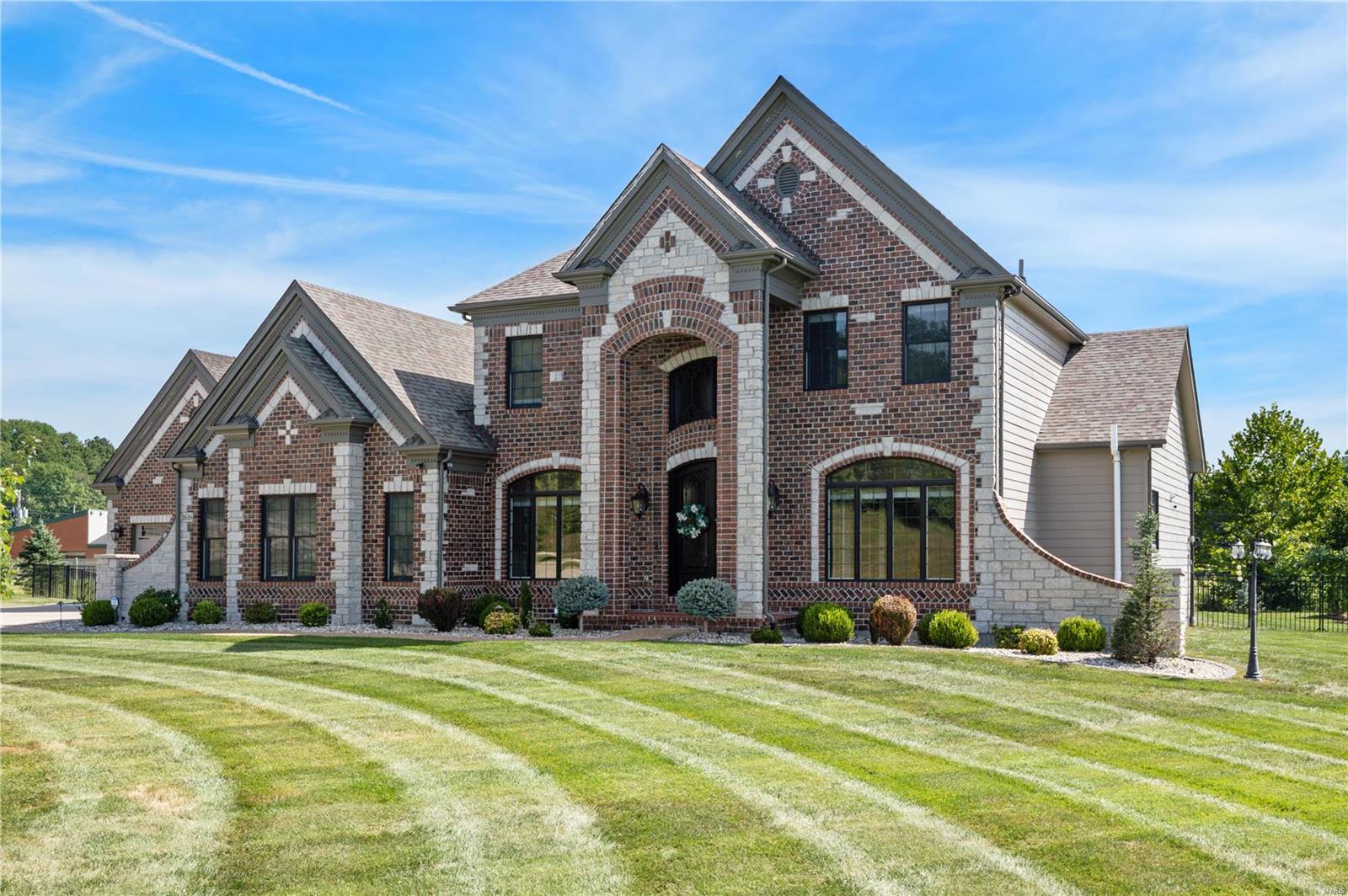 Arbors At Kehrs Mill - Residential