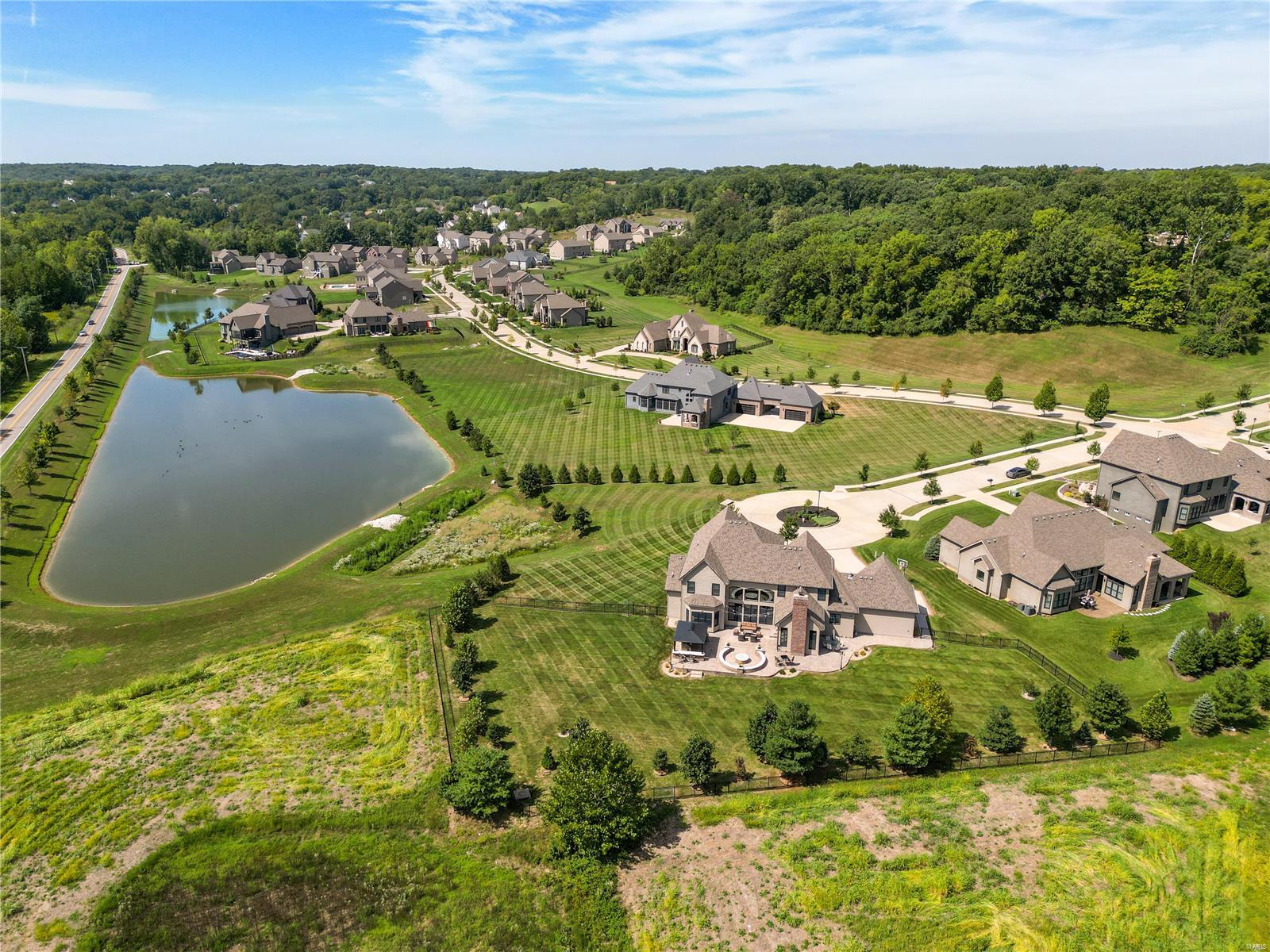 Arbors At Kehrs Mill - Residential