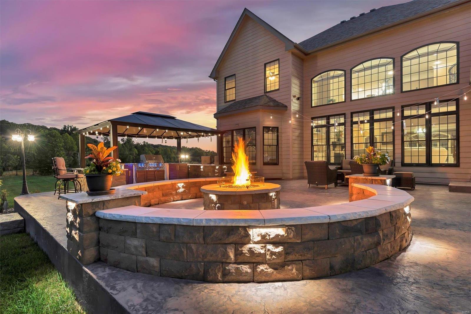 Arbors At Kehrs Mill - Residential