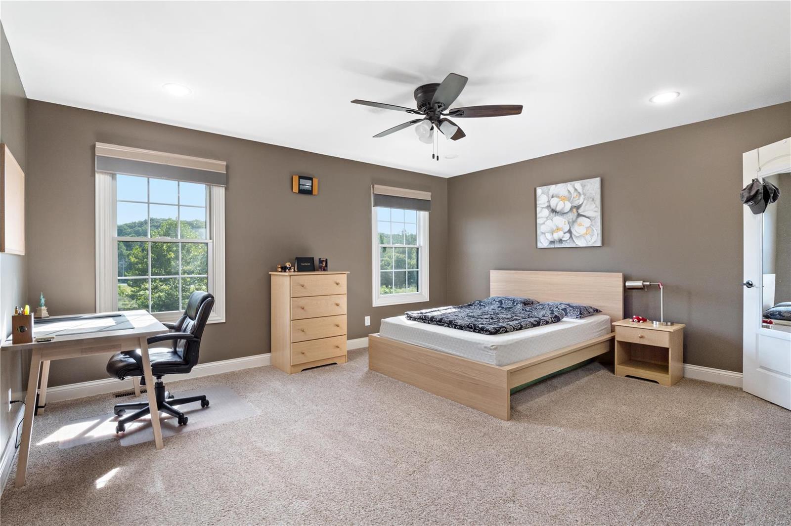 Arbors At Kehrs Mill - Residential