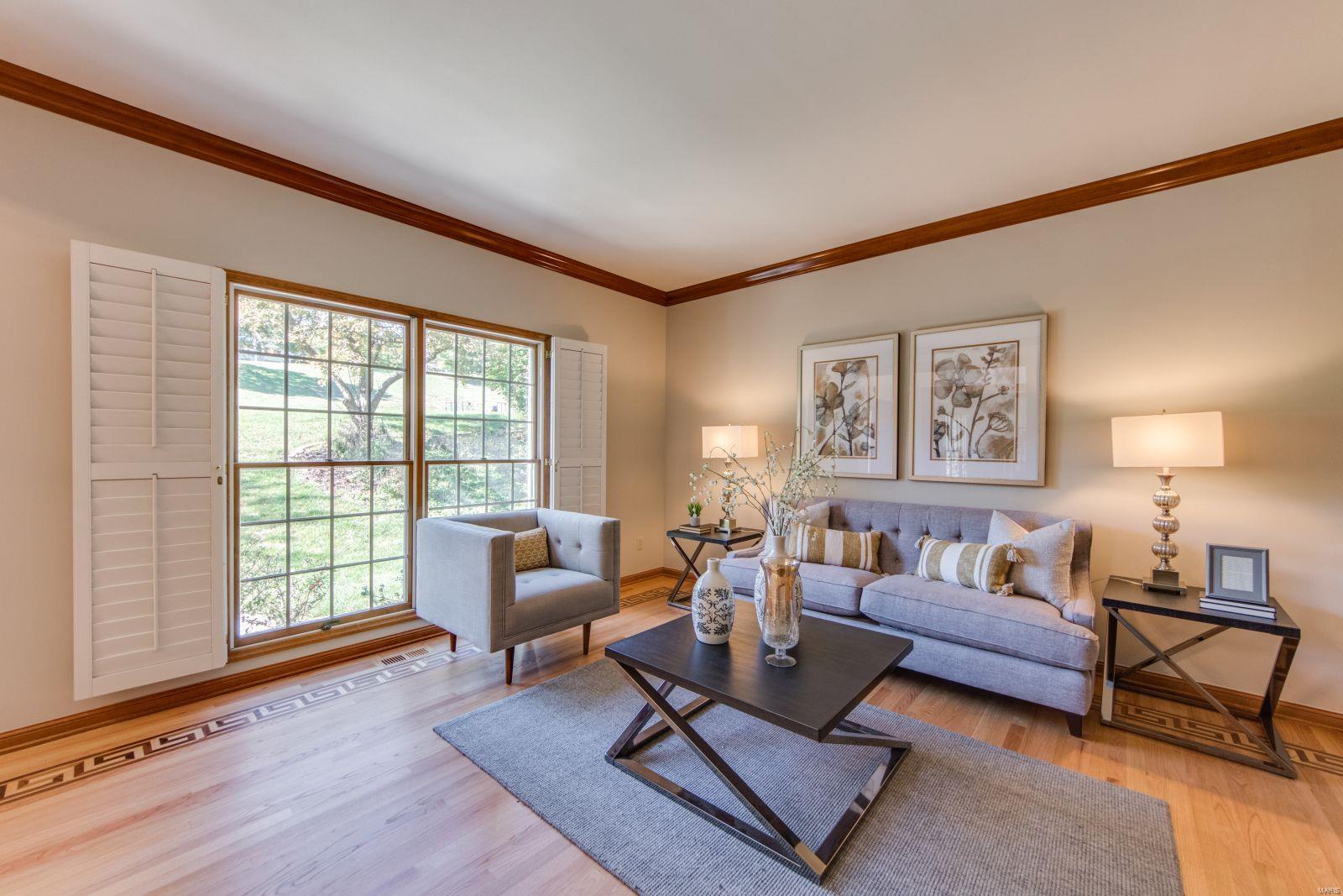 Manors At Neffwold The - Residential
