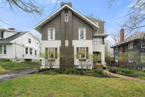 119 Portland Terr Webster Groves MO 63119