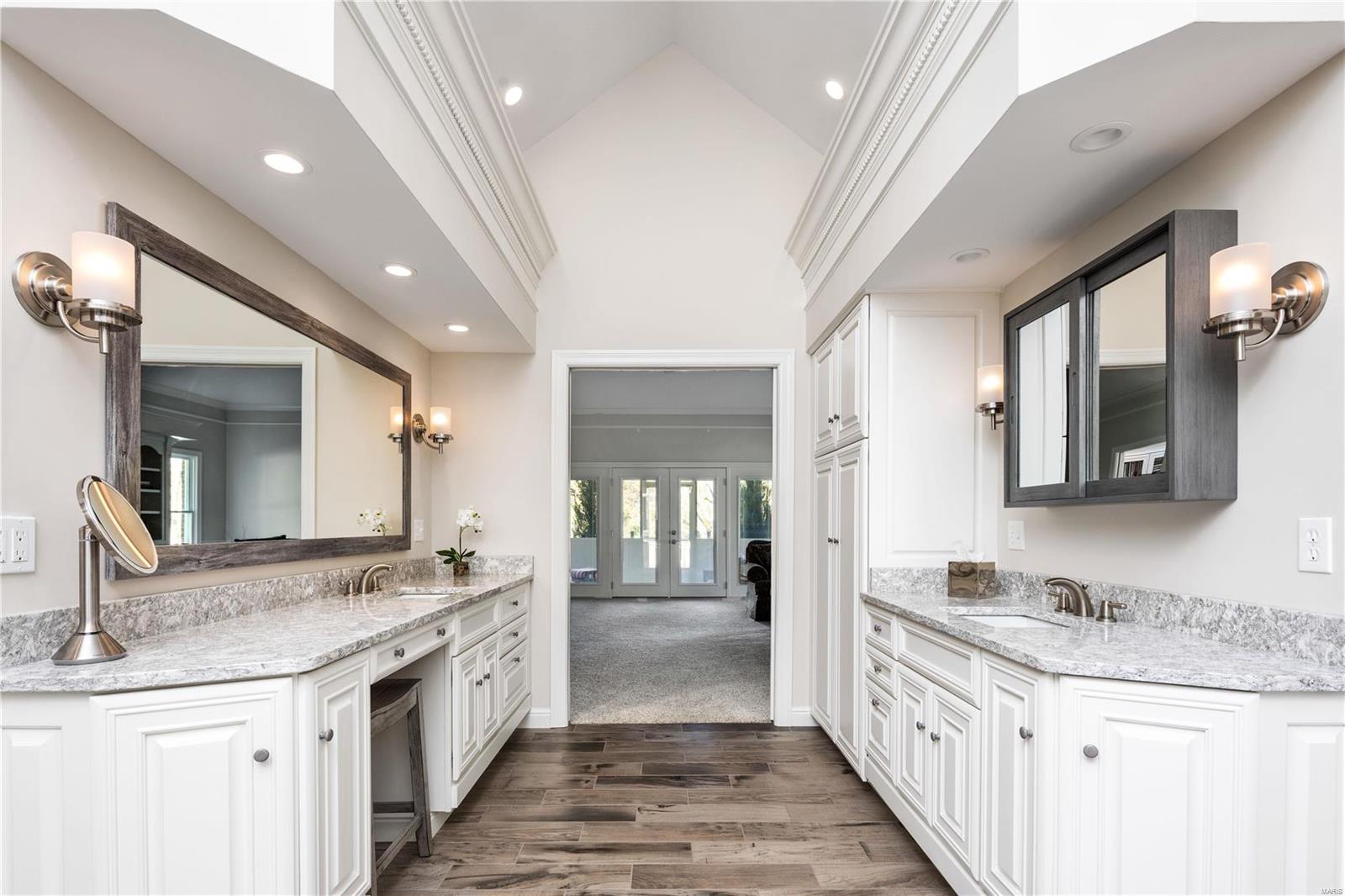 Summit View Place Lts 8 & 9 Bdy Adj - Residential