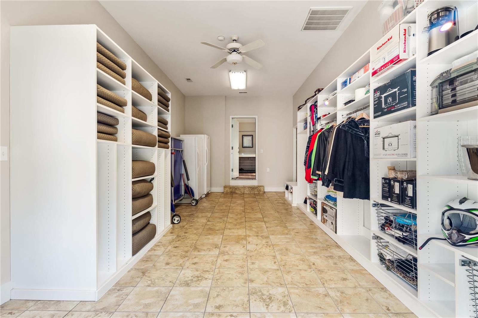 Summit View Place Lts 8 & 9 Bdy Adj - Residential