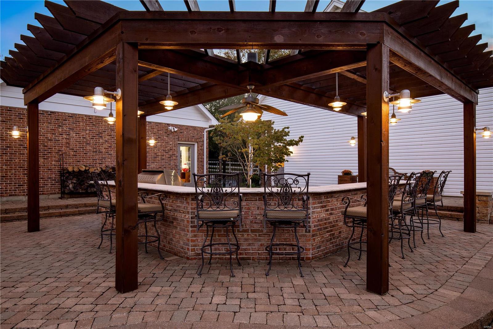 Summit View Place Lts 8 & 9 Bdy Adj - Residential