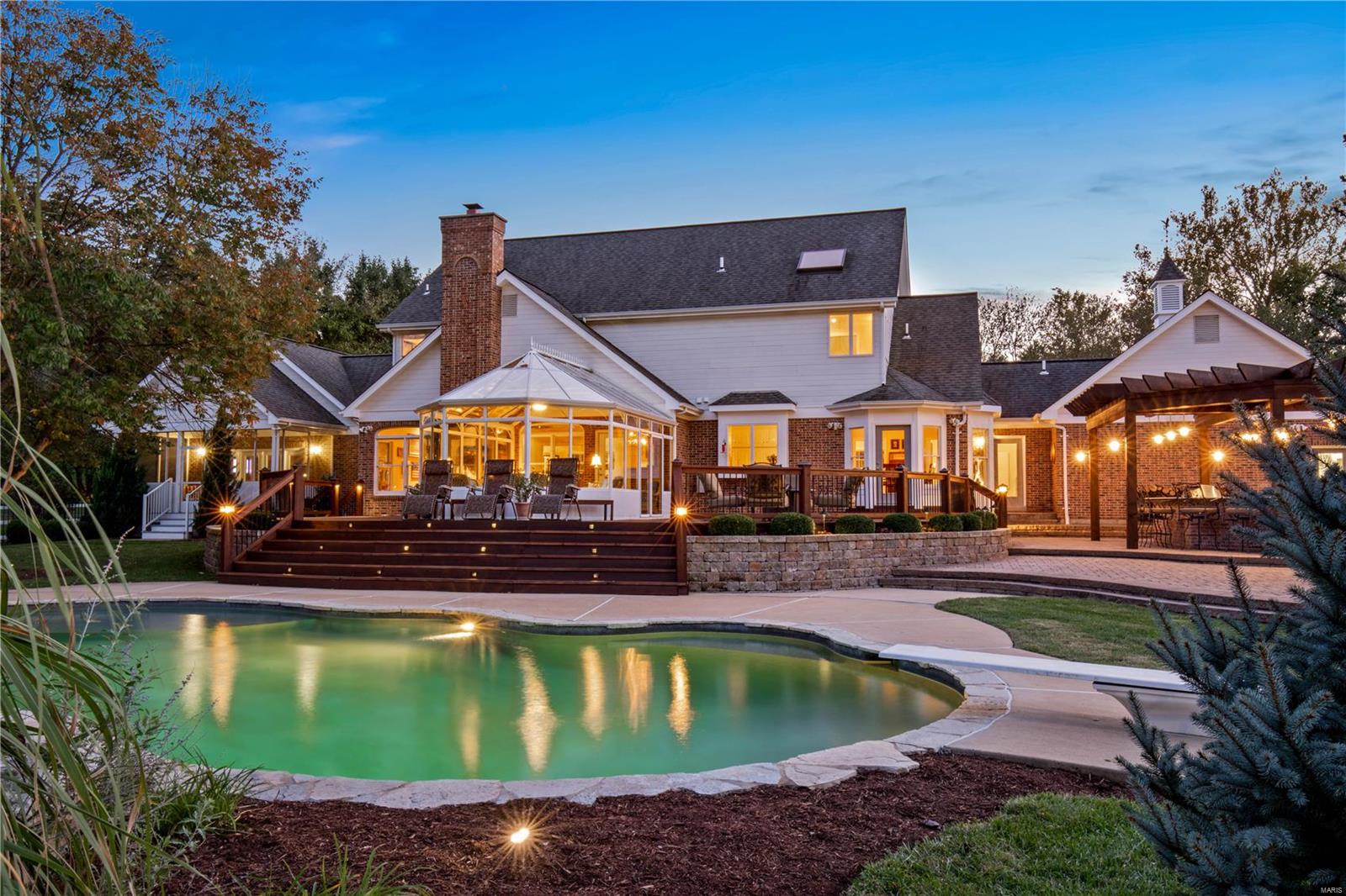 Summit View Place Lts 8 & 9 Bdy Adj - Residential