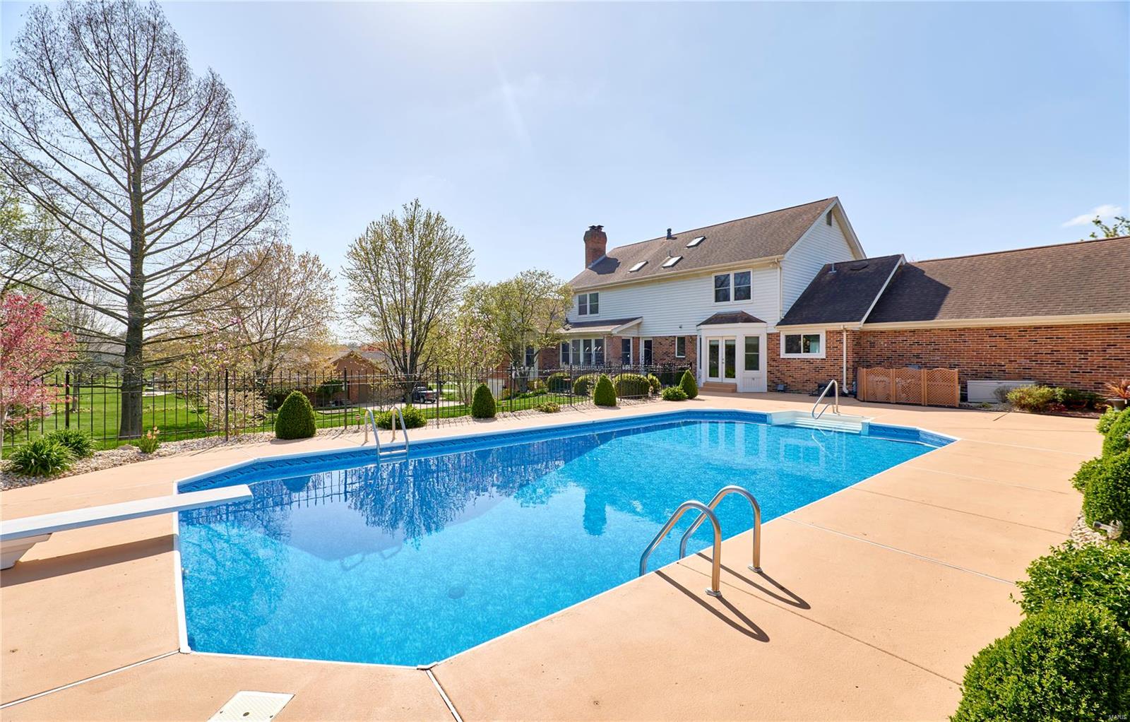 Lake Forest #2 - Residential