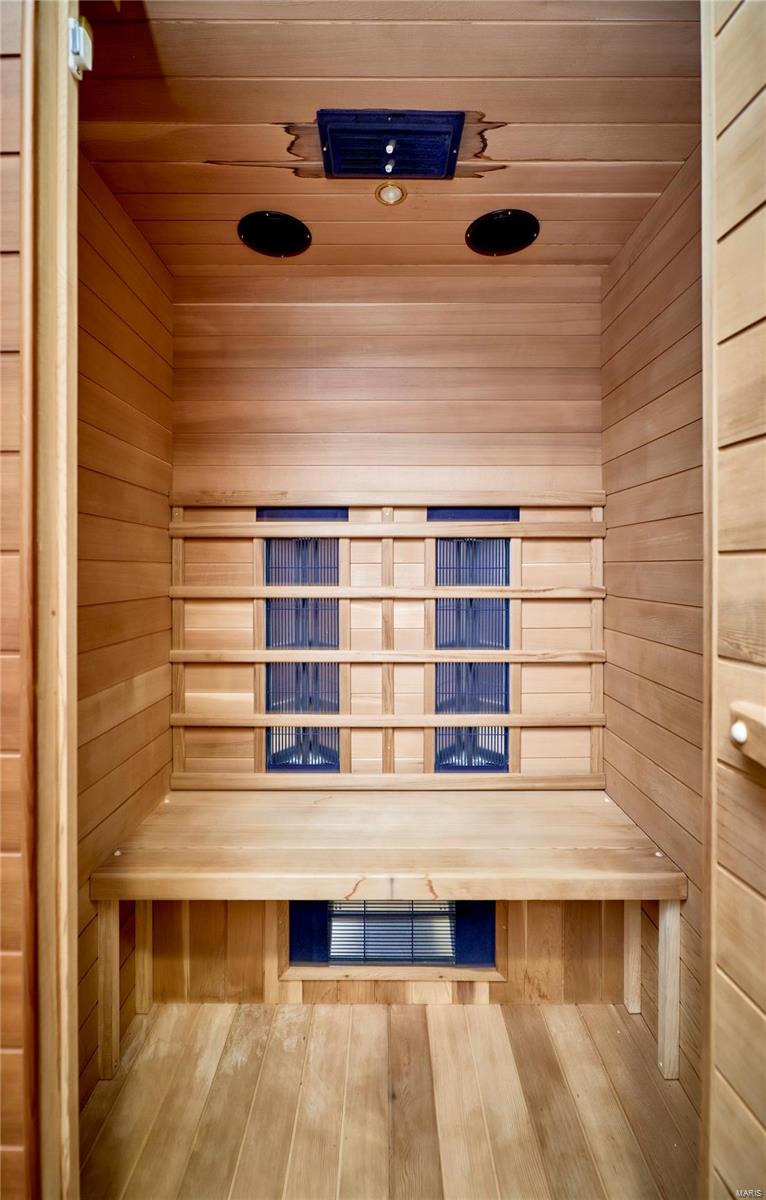 Lake Forest #2 - Residential