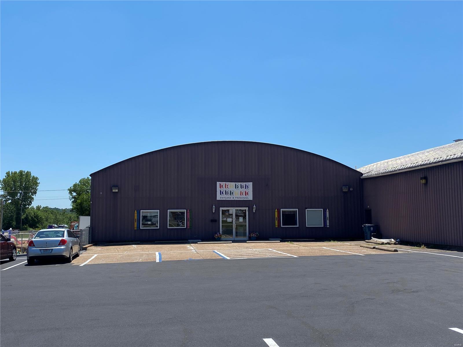 Tracts - Commercial Sale