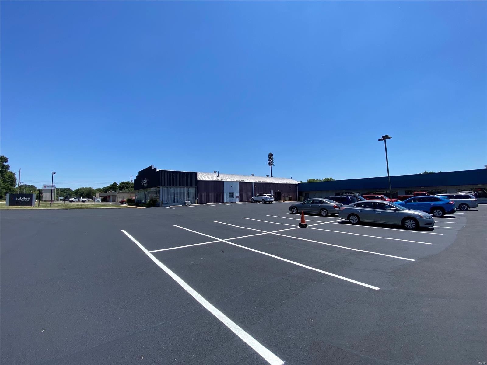 Tracts - Commercial Sale