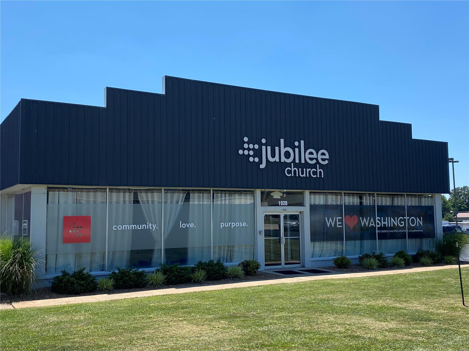 Tracts - Commercial Sale